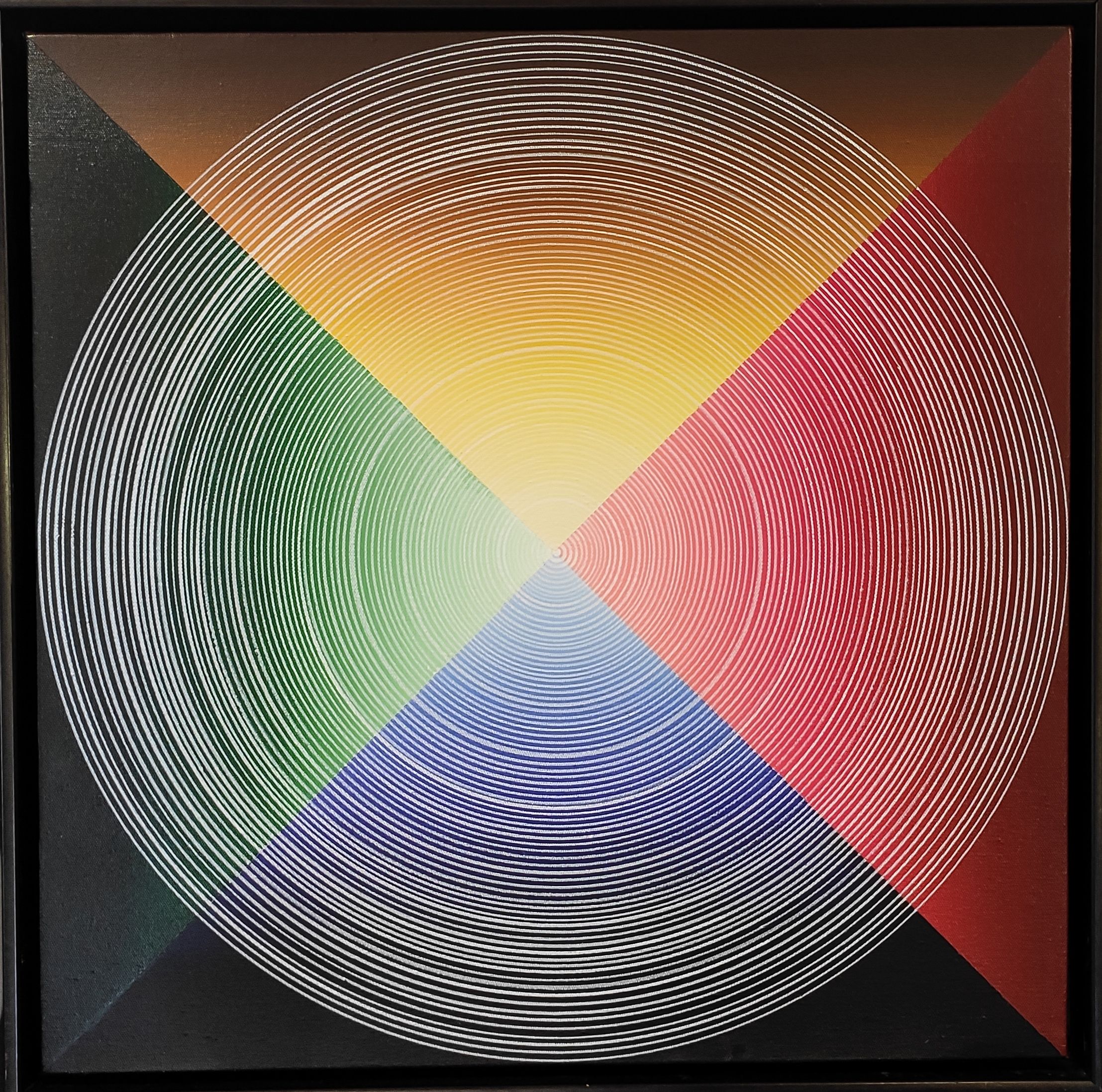 Color Pyramids Vibration